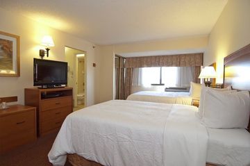 H I Express & Suites San Antonio Medical-Six Flags Экстерьер фото