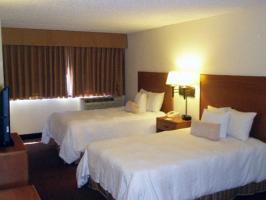 H I Express & Suites San Antonio Medical-Six Flags Экстерьер фото